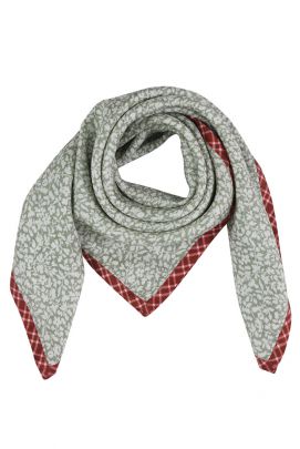 Armand Scarf