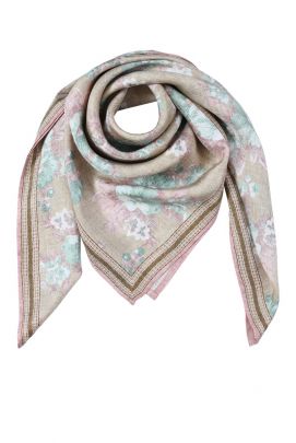 Damya Scarf
